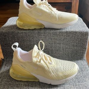 Nike air 270 size 8. Used a couple of times very comfortable shoe